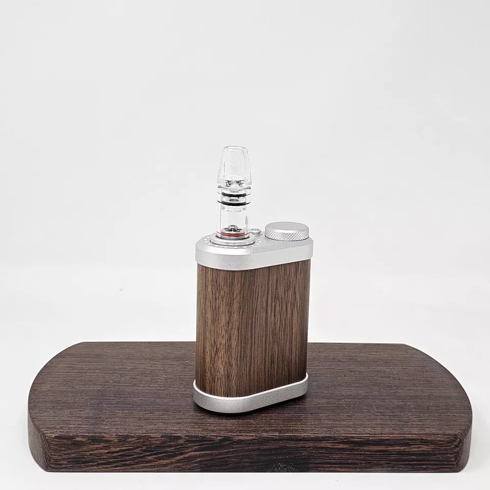 Vaporisateur Mdical TinyMight D'occasion | Fonctionnel Avec Traces D'usure | Pour Usage Spcifique Vaporisateur Mdical TinyMight D'occasion | Fonctionnel Avec Traces D'usure | Pour Usage Spcifique